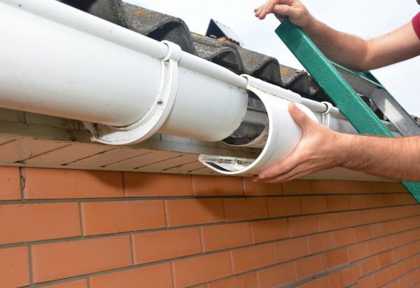 Gutter Maintenance in Panama City Beach