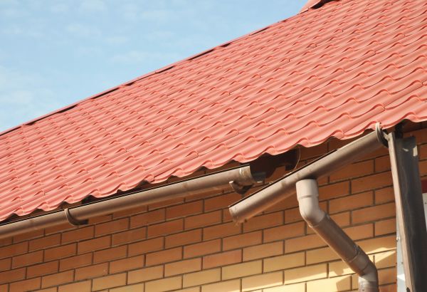 Loose Gutter Repair in Panama City Beach
