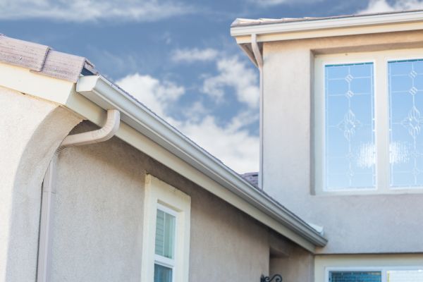 Continuous Gutter Installation in Panama City Beach